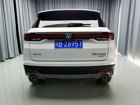 2022款 长安 CS35 PLUS 1.4T 改款 蓝鲸NE 豪华型 自动挡