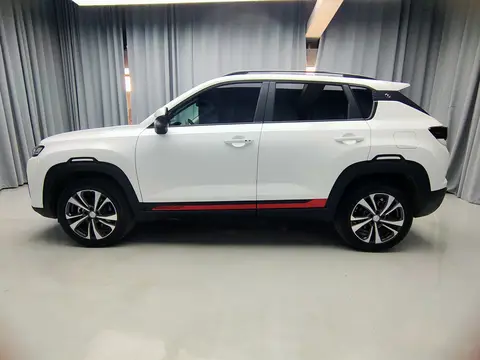 2022款 长安 CS35 PLUS 1.4T 改款 蓝鲸NE 豪华型 自动挡