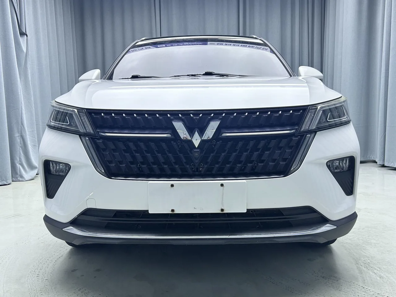2021款 五菱星辰 1.5T 自动 星曜版