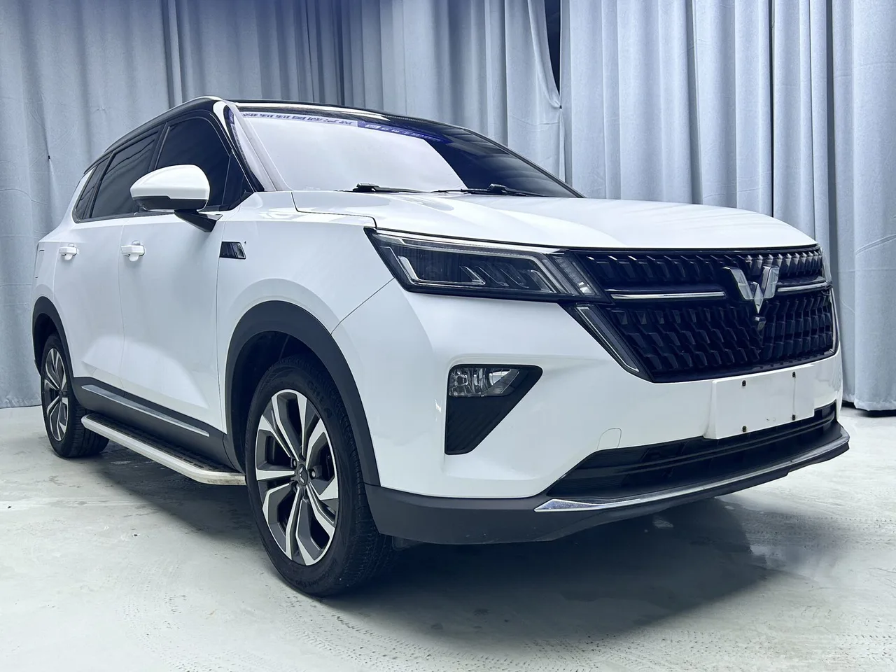 2021款 五菱星辰 1.5T 自动 星曜版