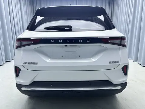 2021款 五菱星辰 1.5T 自动 星曜版