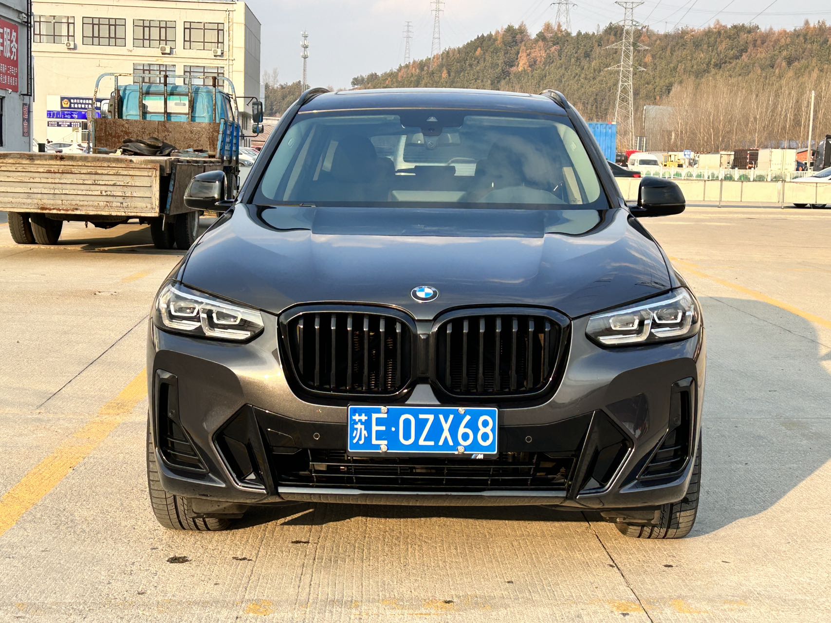 2022款宝马X3 30i领先耀夜ban