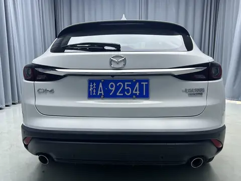 2021款 马自达 CX-4 蓝天探索版