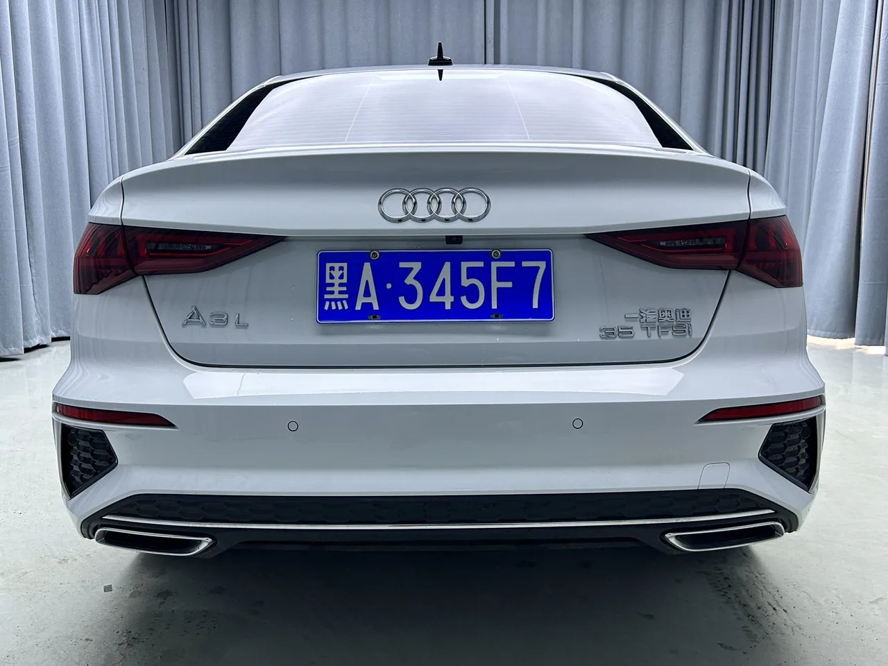 2023款 奥迪 A3L Limousine 35TFSl时尚运动型