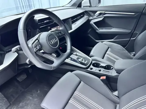 2023款 奥迪 A3L Limousine 35TFSl时尚运动型