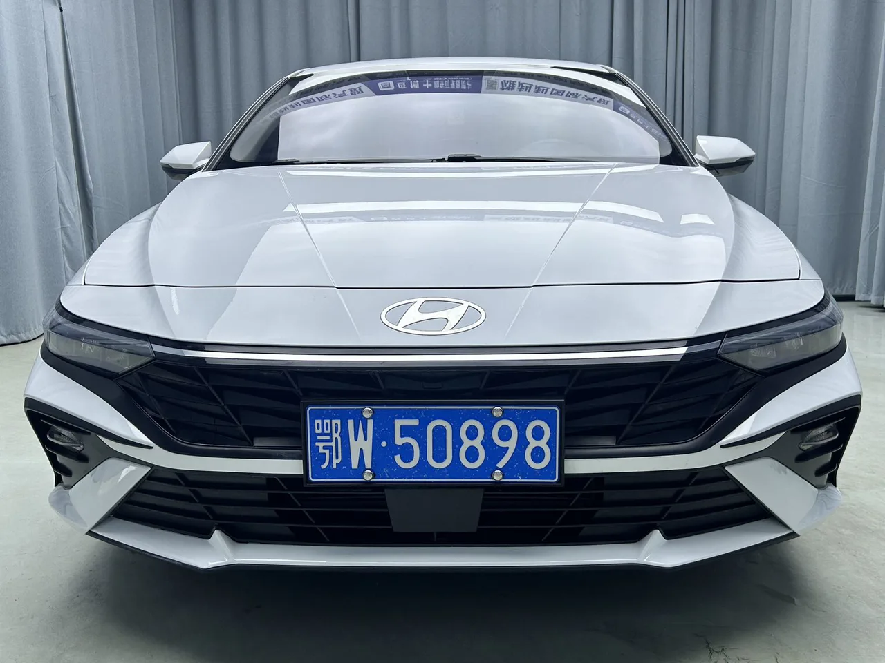 2023款 现代 伊兰特 精英版