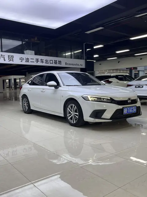2022款 本田 思域 180 尚擎版