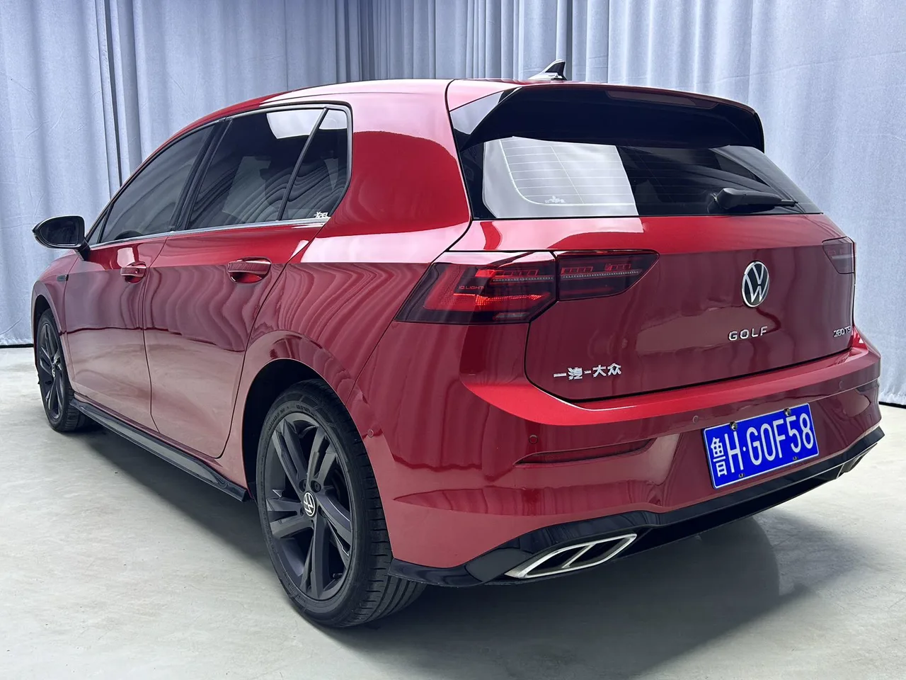 2023款 高尔夫 DSG 280 R-Line lite