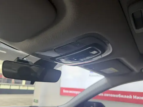 Hyundai Elantra Premium 2022 модельного года