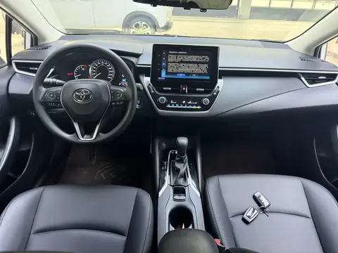 Toyota Corolla 2023 модельного года, 1,5 л, версия «Элит»