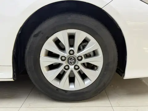Toyota Corolla 2023 модельного года, 1,5 л, версия «Элит»