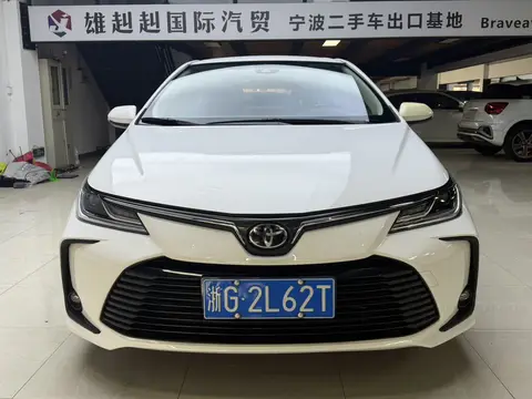 Toyota Corolla 2023 модельного года, 1,5 л, версия «Элит»