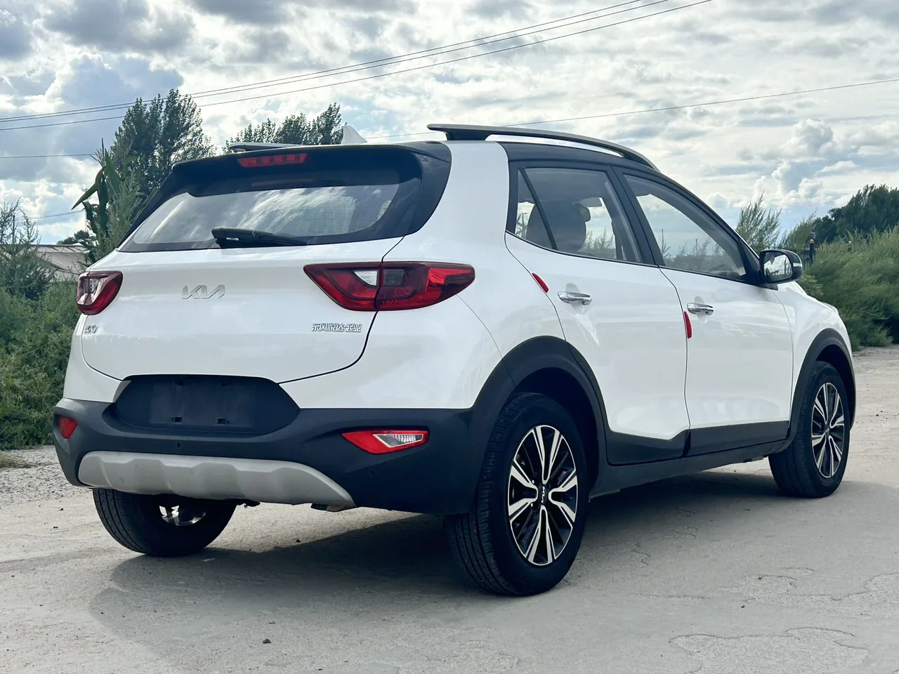2021款 起亚 奕跑 CVT 趣享 天窗版