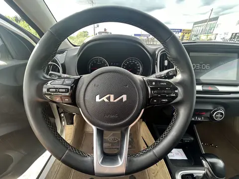 2021款 起亚 奕跑 CVT 趣享 天窗版