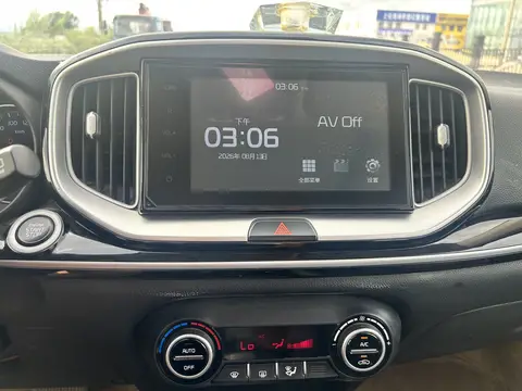 2021款 起亚 奕跑 CVT 趣享 天窗版