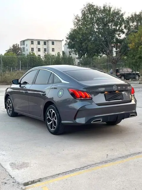 MG5 2022 модельного года, 180DVVT CVT, версия «Youth Flagship»