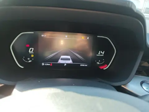 MG5 2022 модельного года, 180DVVT CVT, версия «Youth Flagship»
