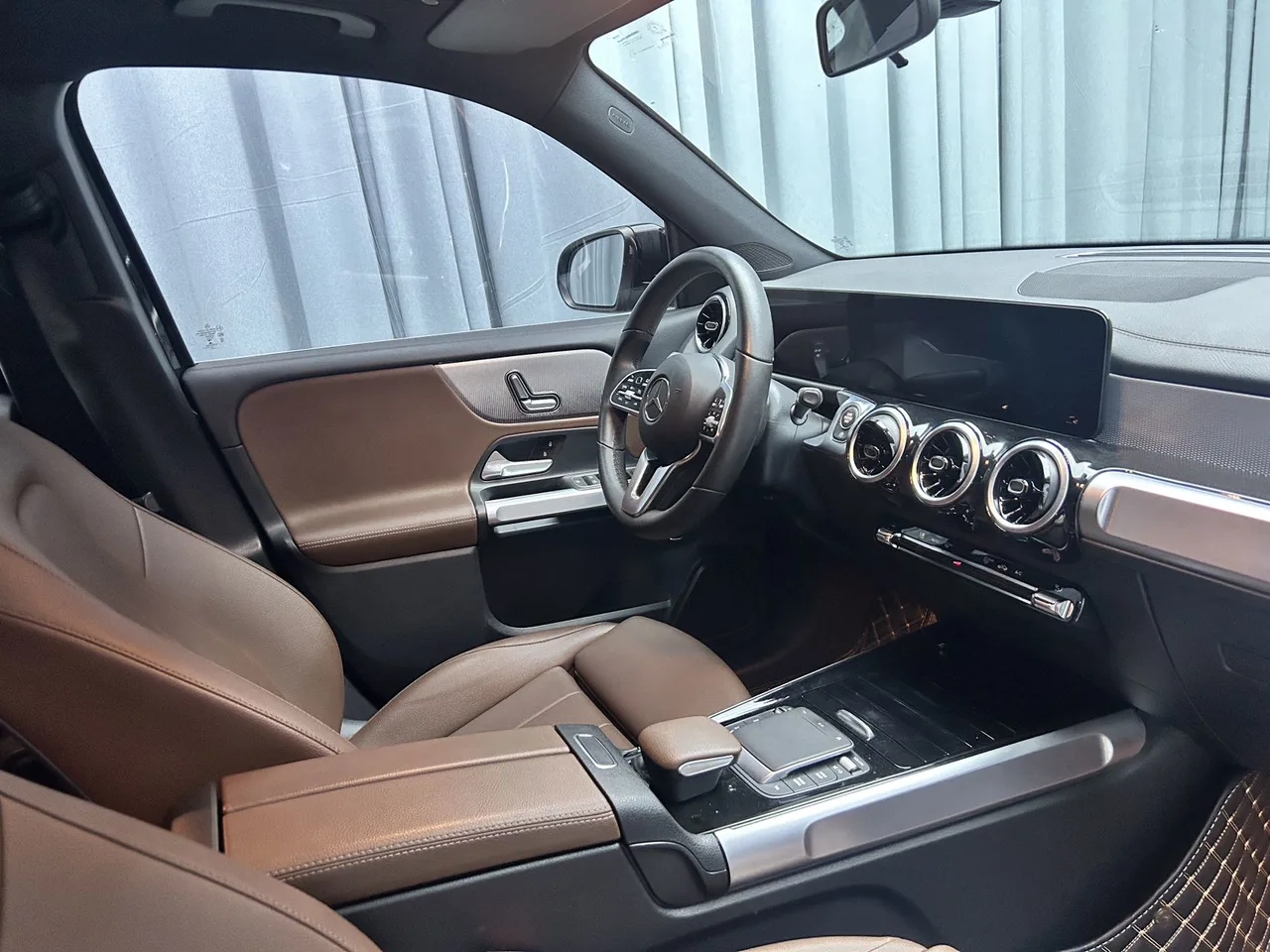 2021款 奔驰 GLB180 动感型