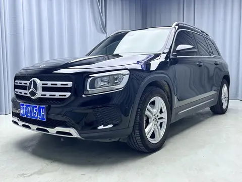 2021款 奔驰 GLB180 动感型