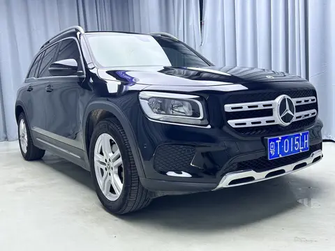 2021款 奔驰 GLB180 动感型