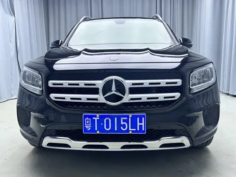2021款 奔驰 GLB180 动感型
