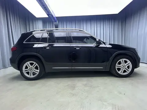 2021款 奔驰 GLB180 动感型