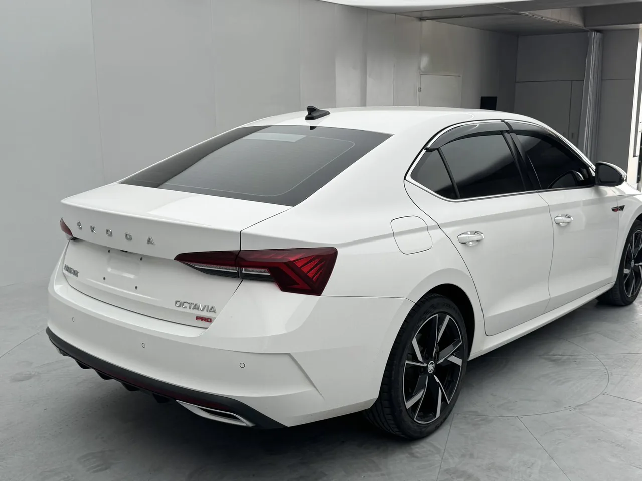 2021款 斯柯达 明锐 PRO 280T 尊享版