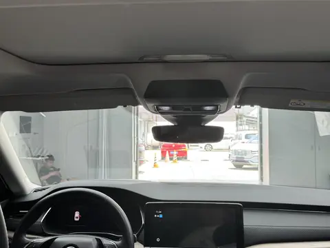 2021款 斯柯达 明锐 PRO 280T 尊享版