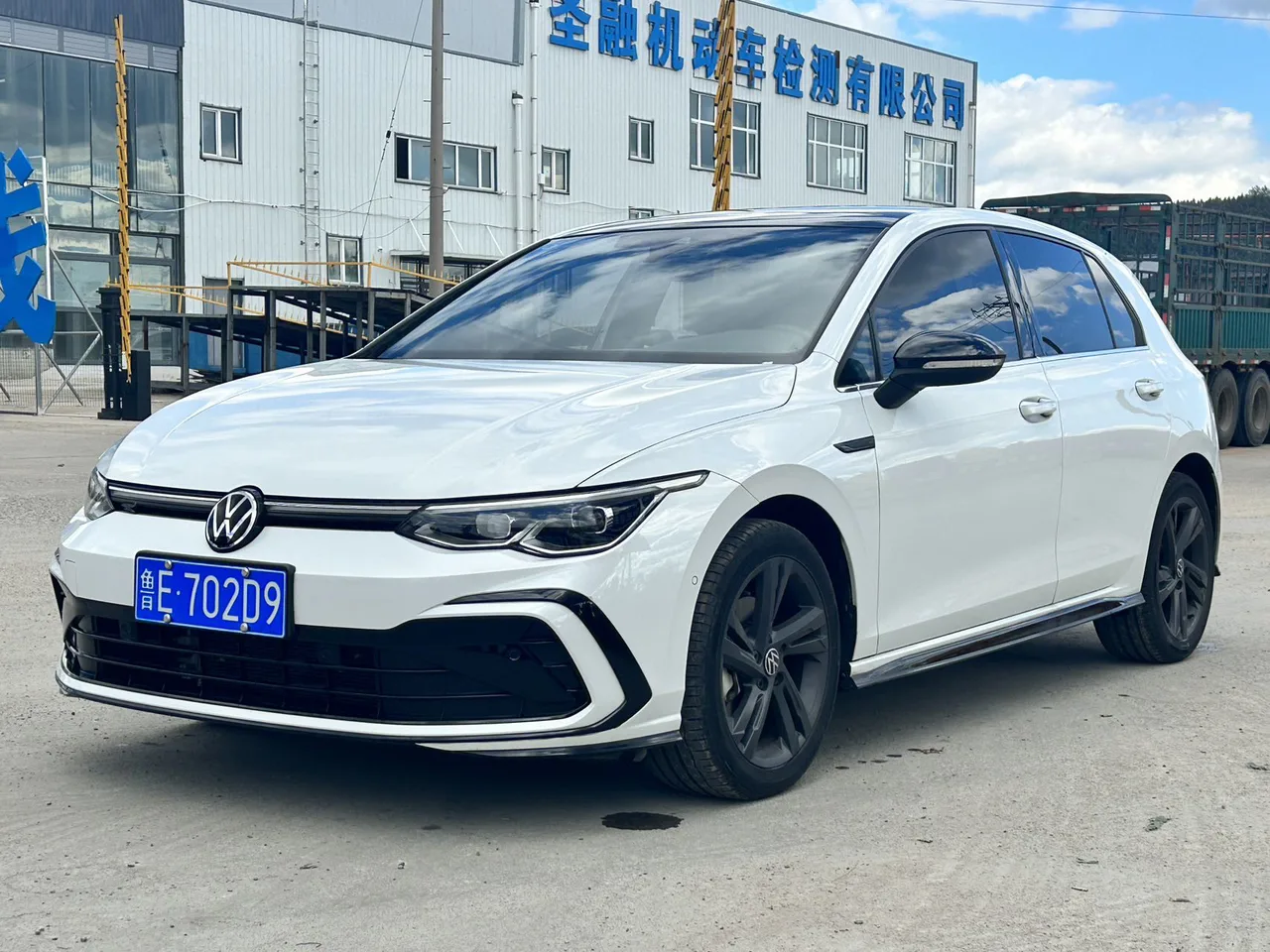 Golf 2023 года, DSG 280 R-Line