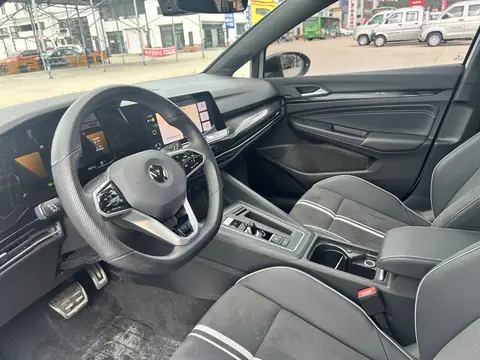 Golf 2023 года, DSG 280 R-Line