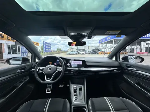 Golf 2023 года, DSG 280 R-Line