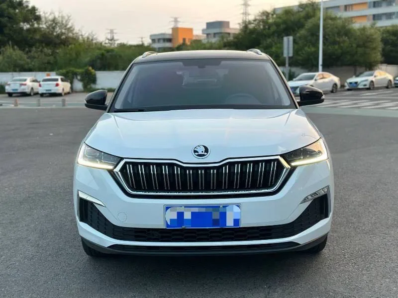 Skoda Kamiq 2023 модельного года, обновленная версия, GT с АКПП, версия «Zhenxiang»