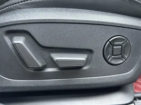2023款 奥迪 A3L Limousine 35TFSl豪华运动型