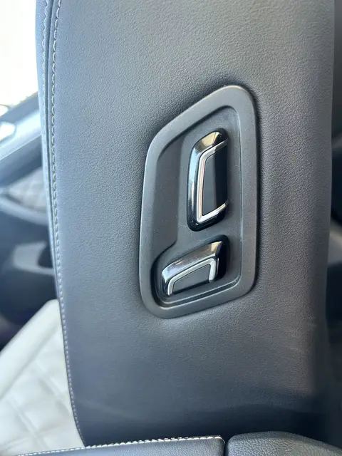 2023款 迈腾 200万辆纪念版280TSi DSG 领先版