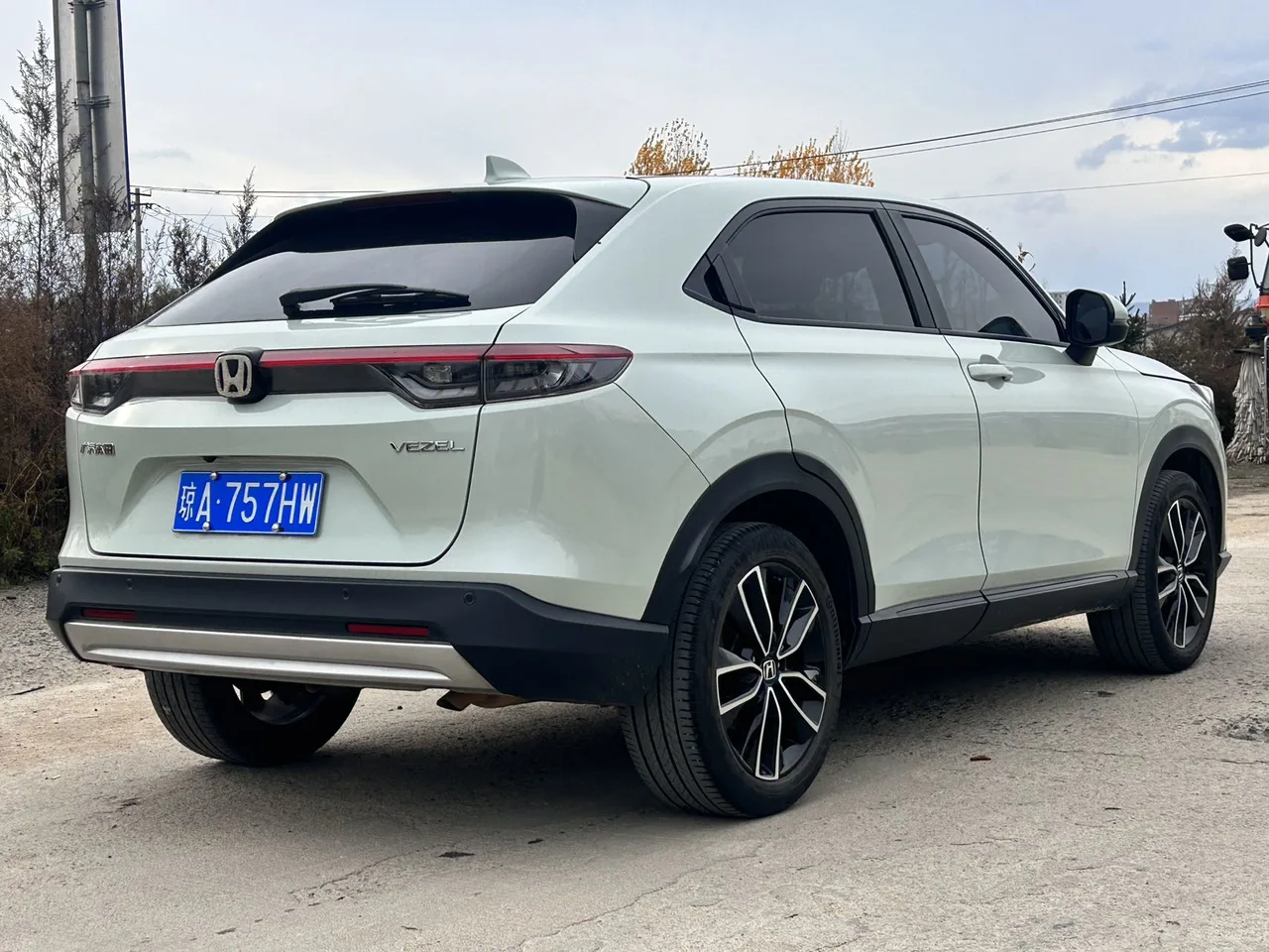 Honda Vezel 2023 модельного года, 1,5 л, CTV, версия «Люкс»