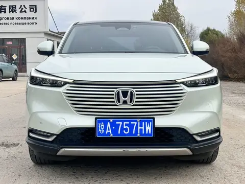 Honda Vezel 2023 модельного года, 1,5 л, CTV, версия «Люкс»