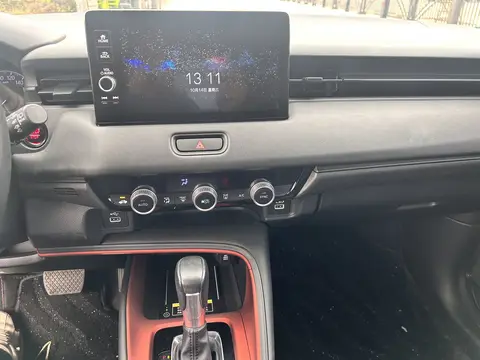 Honda Vezel 2023 модельного года, 1,5 л, CTV, версия «Люкс»