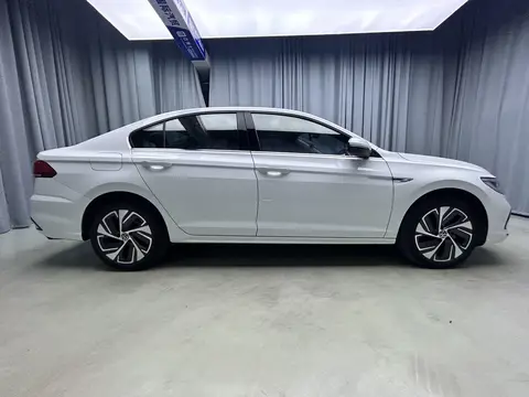 2023款 大众 宝来 280DSG 尊行版