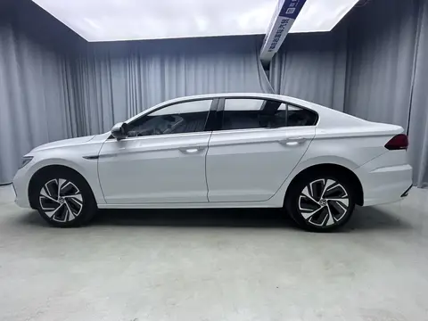 2023款 大众 宝来 280DSG 尊行版