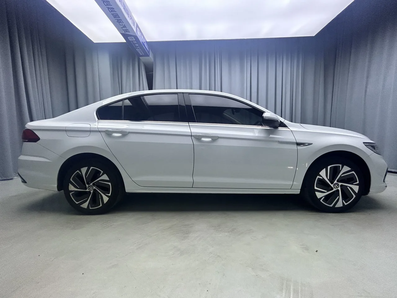 2023款 大众 宝来 280DSG 尊行版