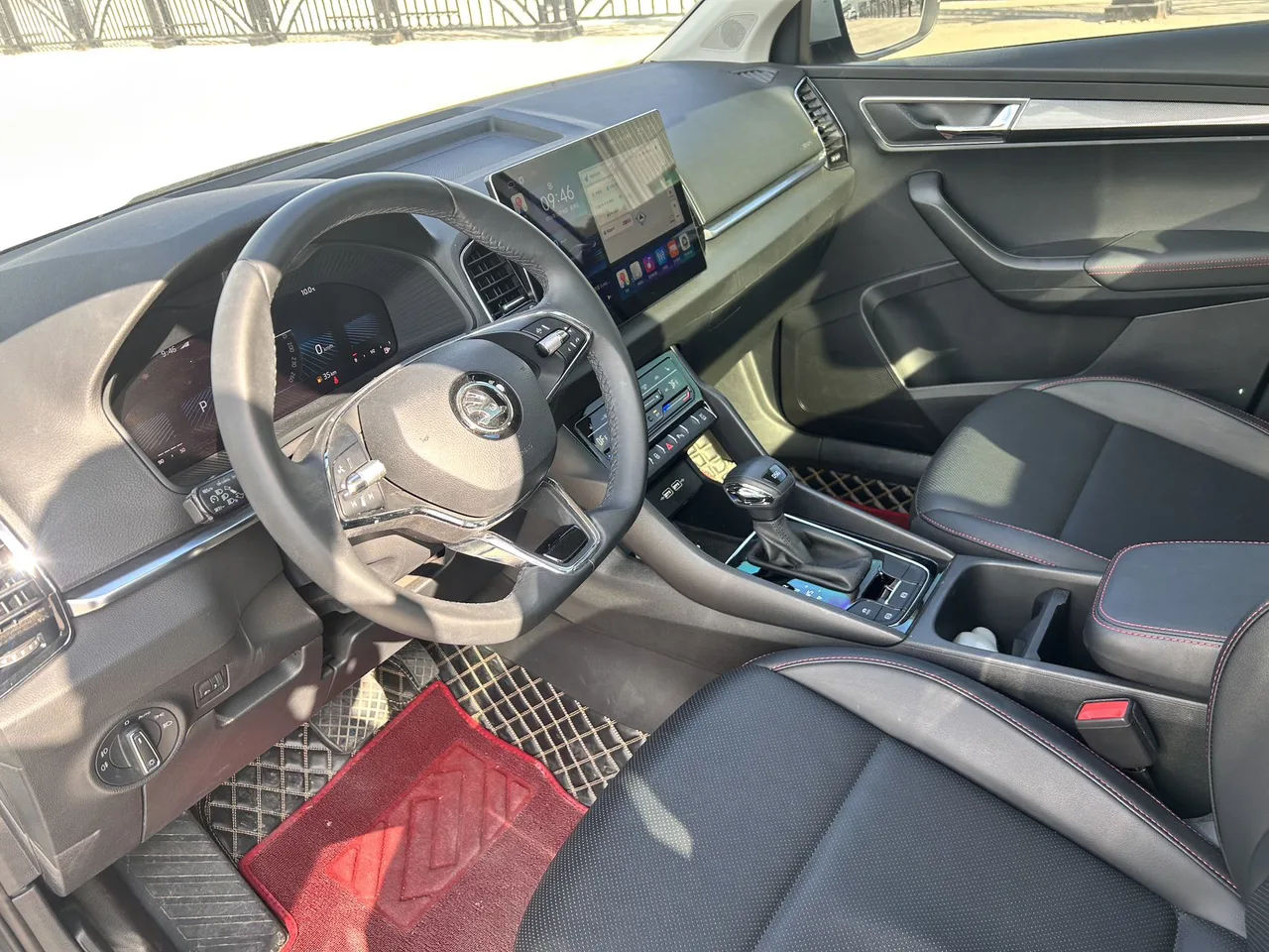 Skoda Koloq 2023 года, версия «Premium»