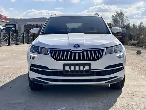 Skoda Koloq 2023 года, версия «Premium»