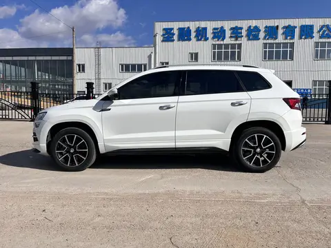 Skoda Koloq 2023 года, версия «Premium»