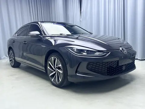 2023款 大众 凌渡L 超辣 旗舰版