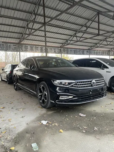 Volkswagen Magotan Leading 280TSi 2023 модельного года