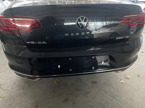 Volkswagen Magotan Leading 280TSi 2023 модельного года