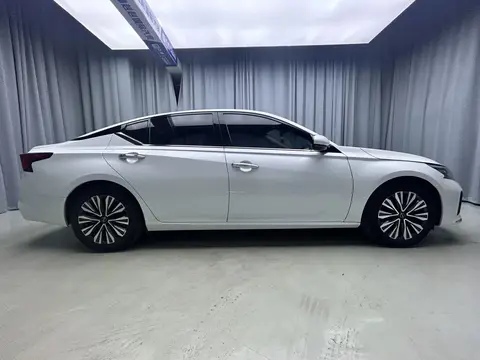 2022款 日产 天籁 2.0L XL-Upr 优享版
