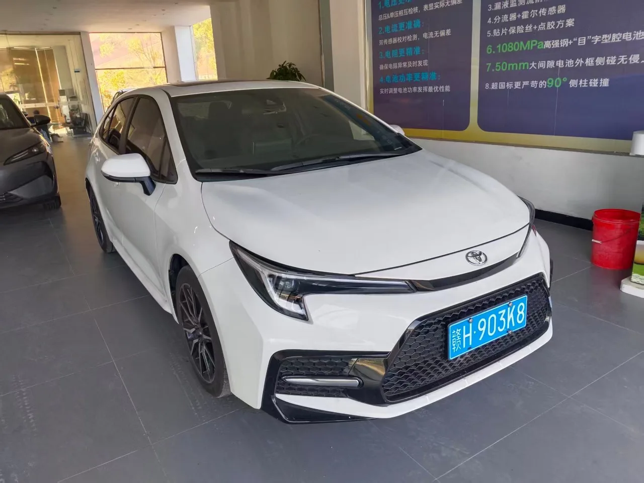 2023款 丰田 雷凌 1.2T 运动版