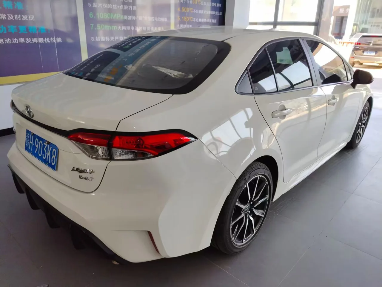 2023款 丰田 雷凌 1.2T 运动版