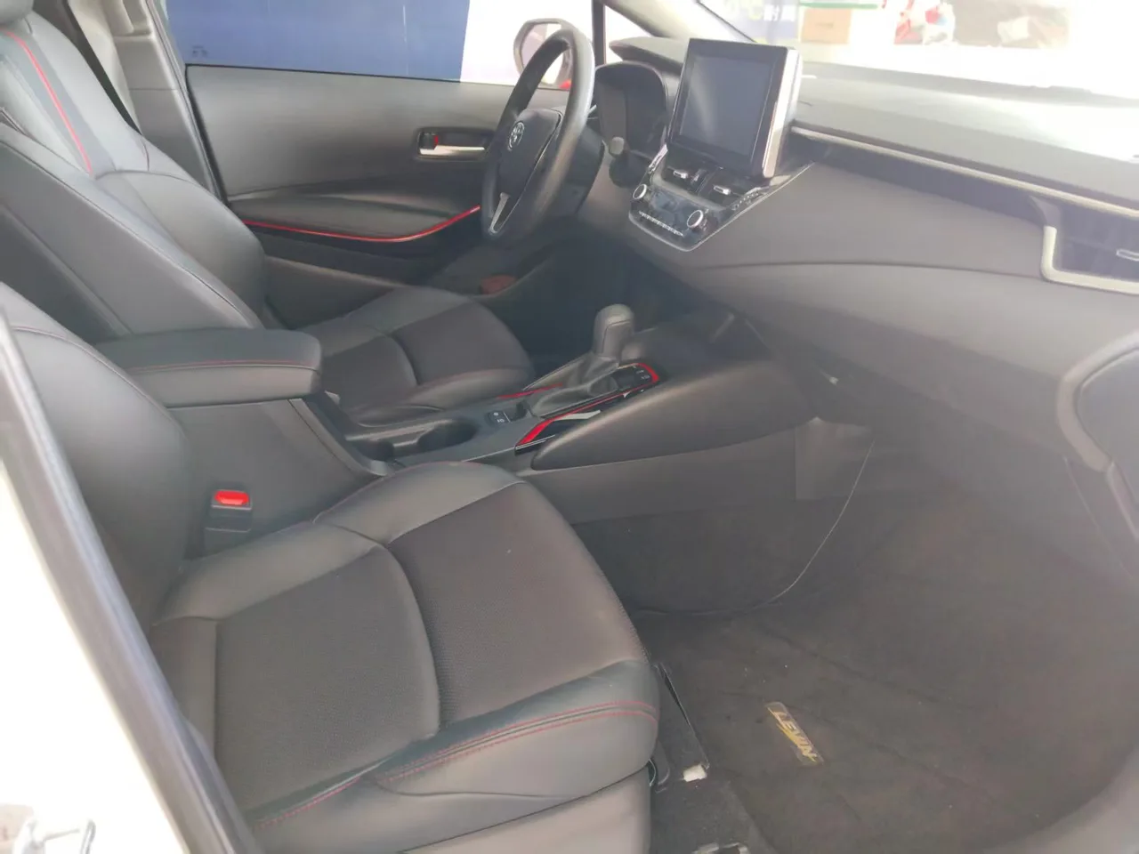 2023款 丰田 雷凌 1.2T 运动版